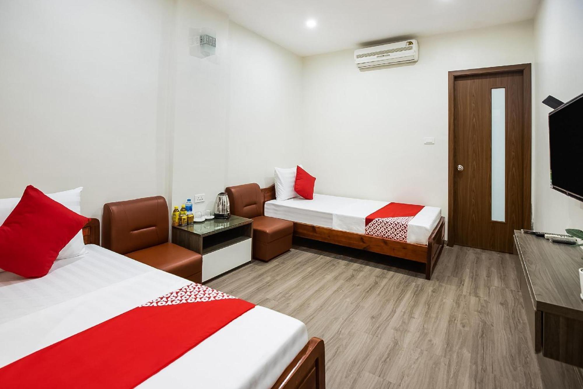 Khach San Giao Thong Hotel Hanói Exterior foto