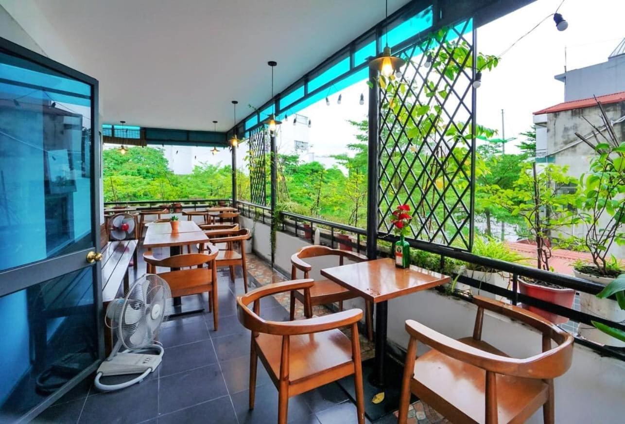 Khach San Giao Thong Hotel Hanói Exterior foto