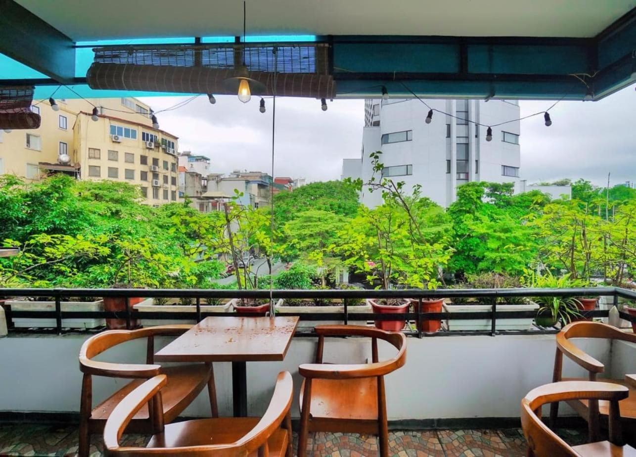 Khach San Giao Thong Hotel Hanói Exterior foto