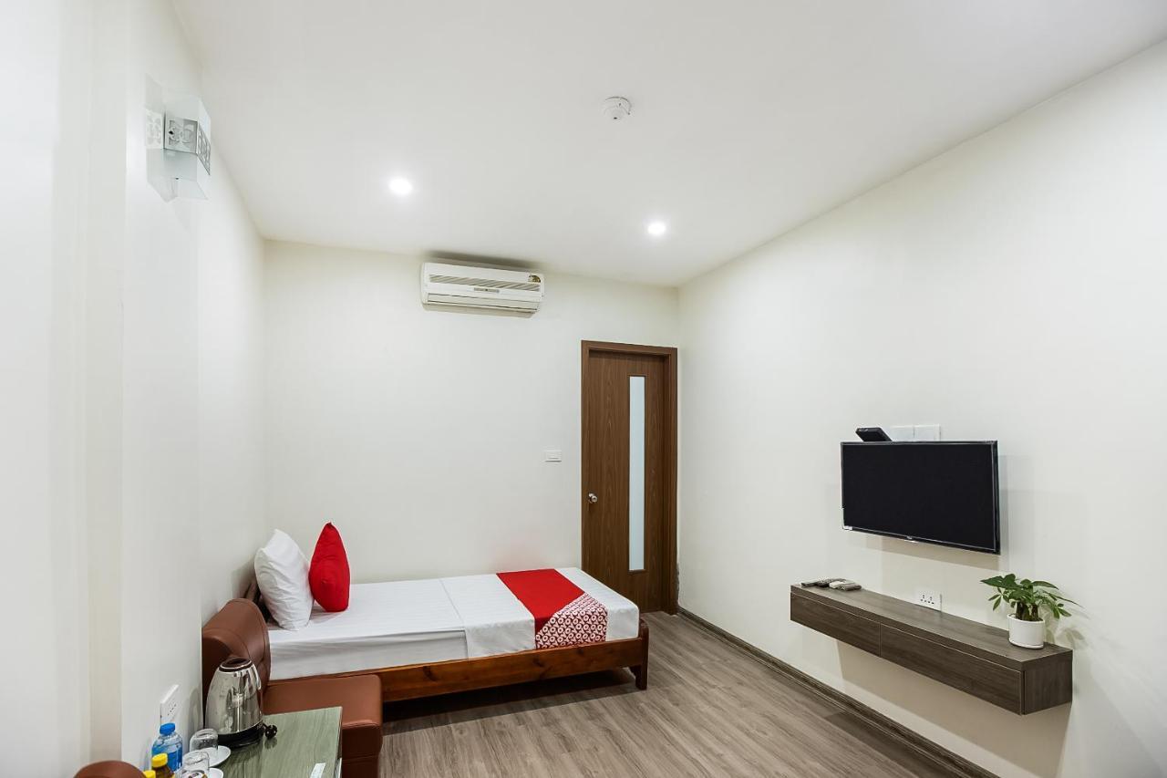 Khach San Giao Thong Hotel Hanói Exterior foto